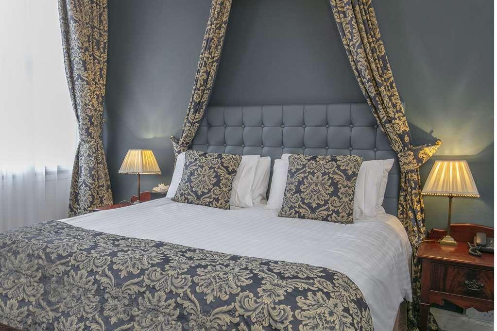 Western Forest And Vale Hotel 3*